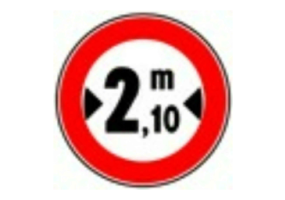 Zeichen - Verbot f&uuml;r Fahrzeuge &uuml;ber der angegebenen tats&auml;chlichen Breite (einschlie&szlig;lich Au&szlig;enspiegel und Ladung) 2,1 m